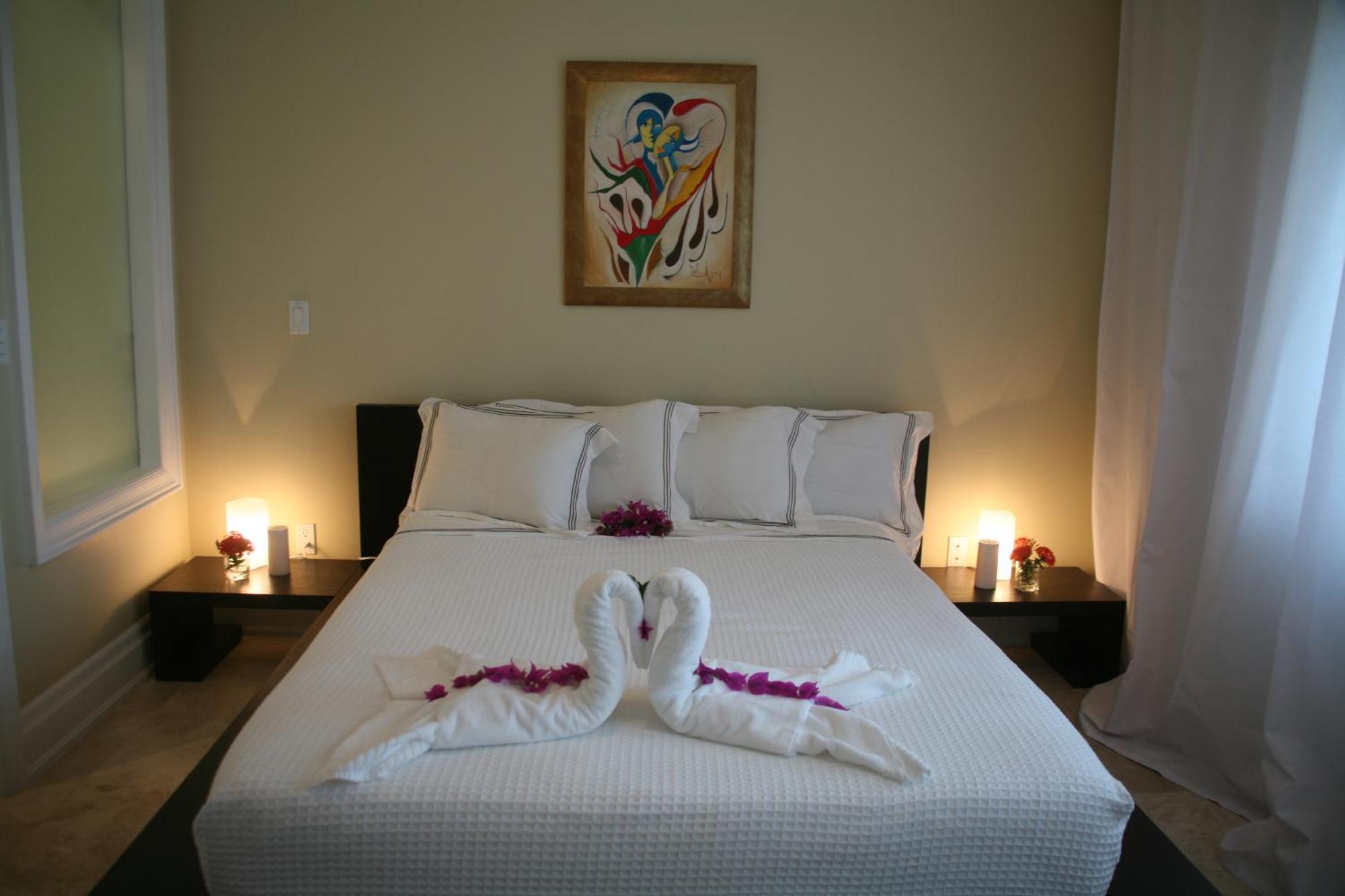 The Atrium Resort Grace Bay Pokoj fotografie