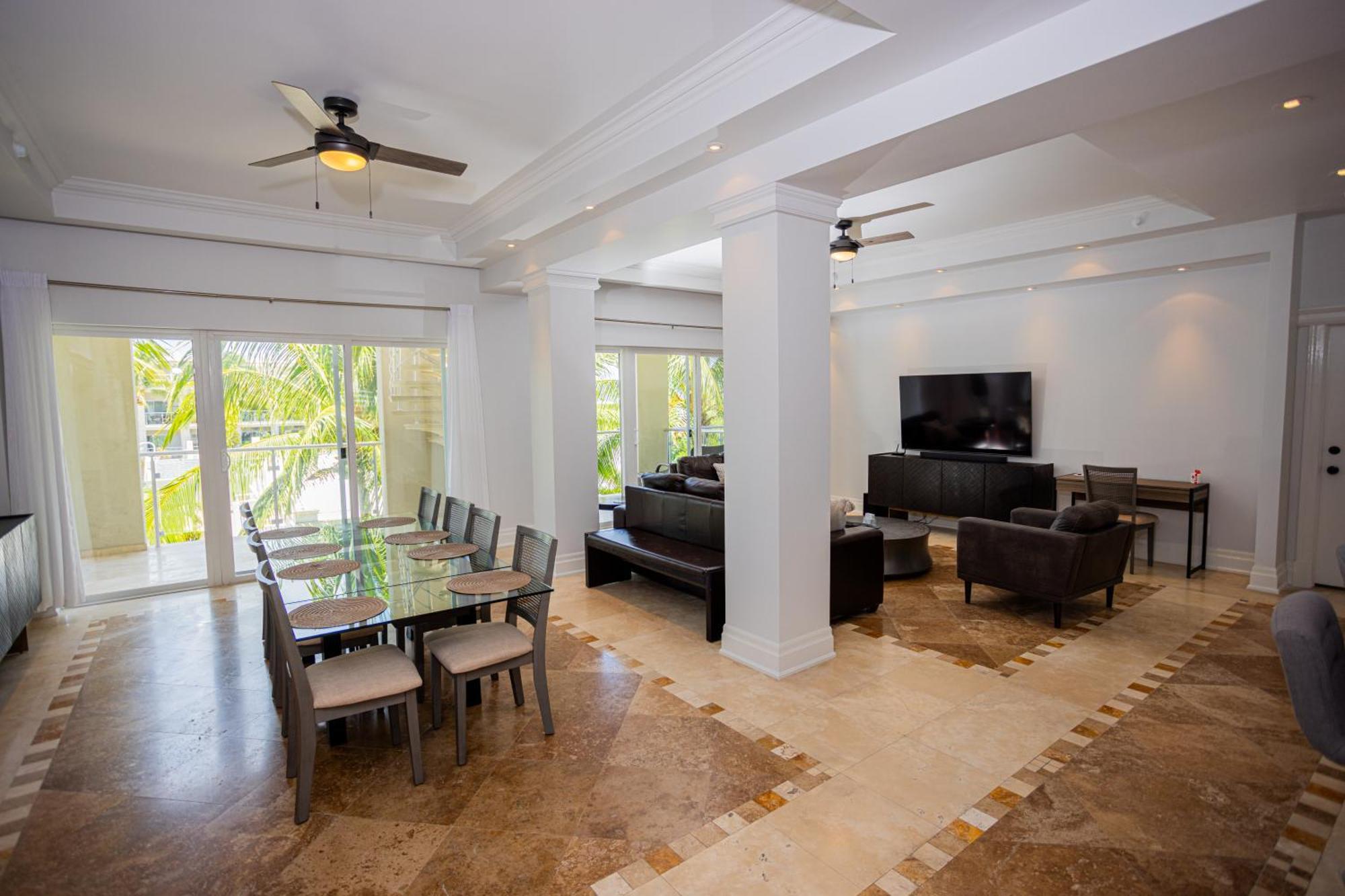 The Atrium Resort Grace Bay Exteriér fotografie